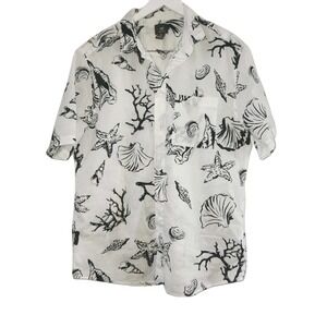 H&M Men's XL Cotton Coastal Shells Print White Black Button-Down Short Slv EUC